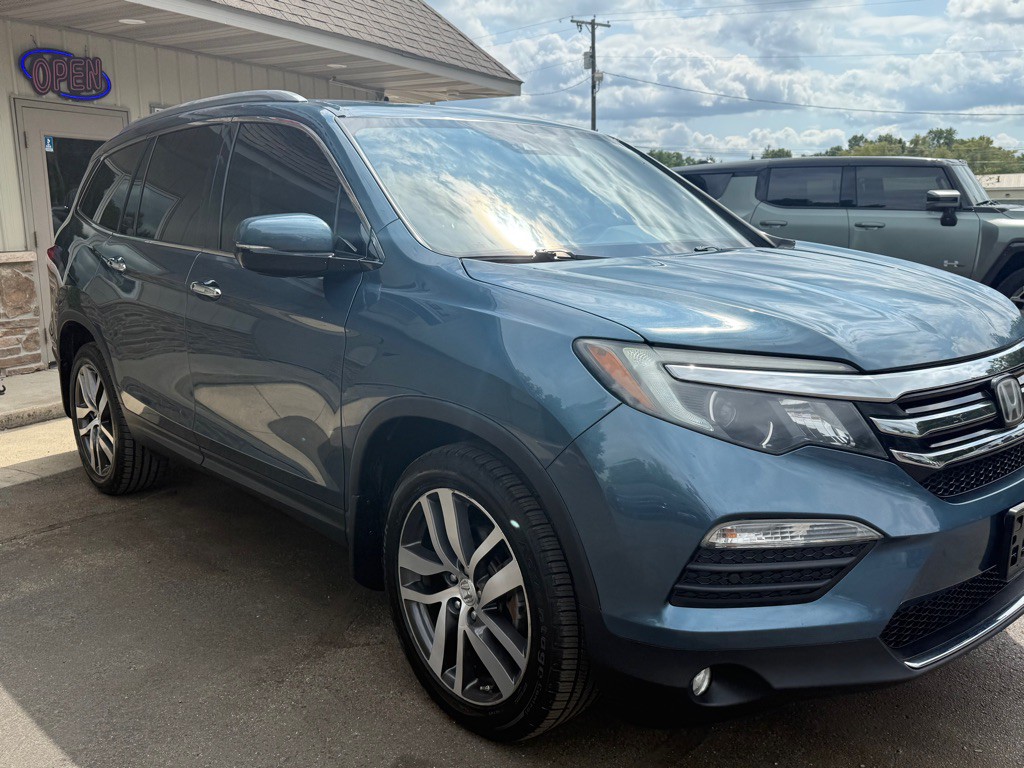 2017 Honda Pilot Image 11