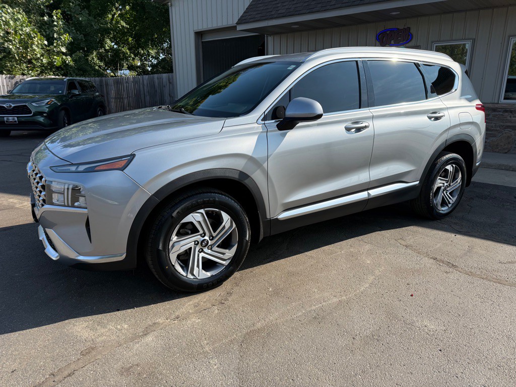 2022 Hyundai Santa Fe Image 2