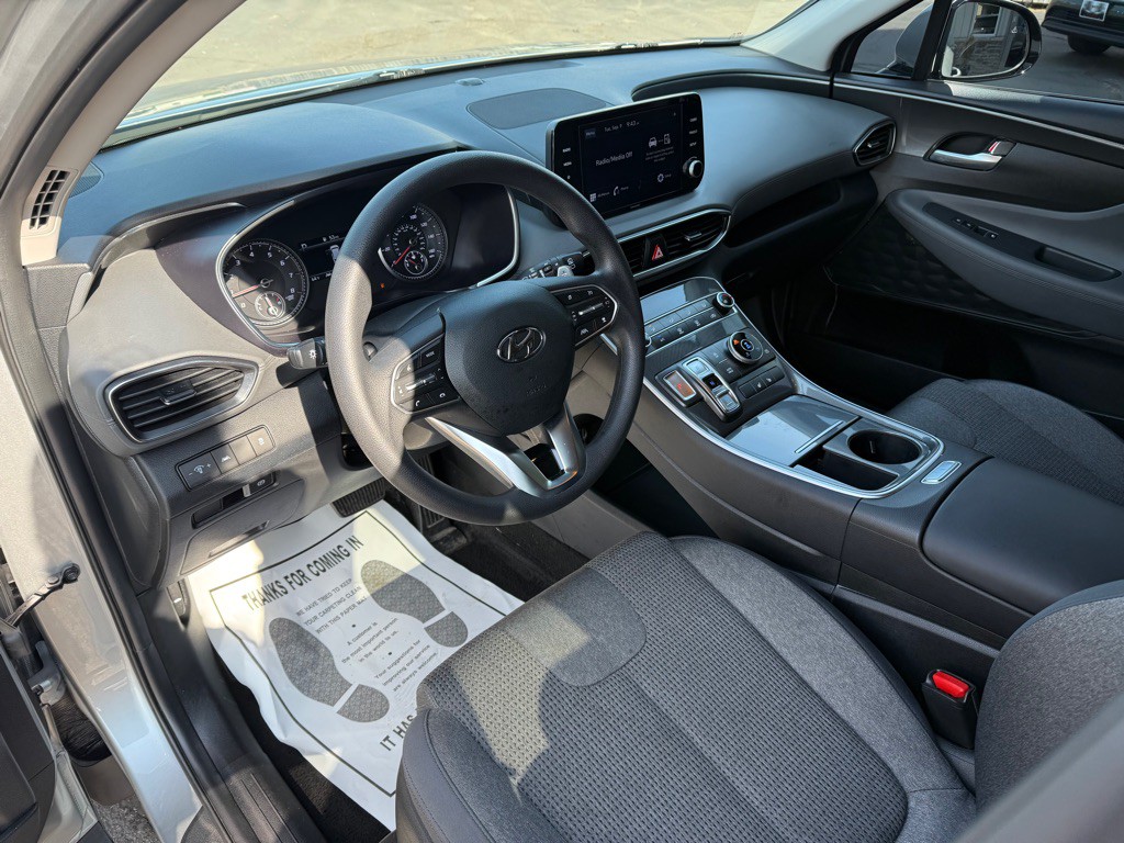 2022 Hyundai Santa Fe Image 9