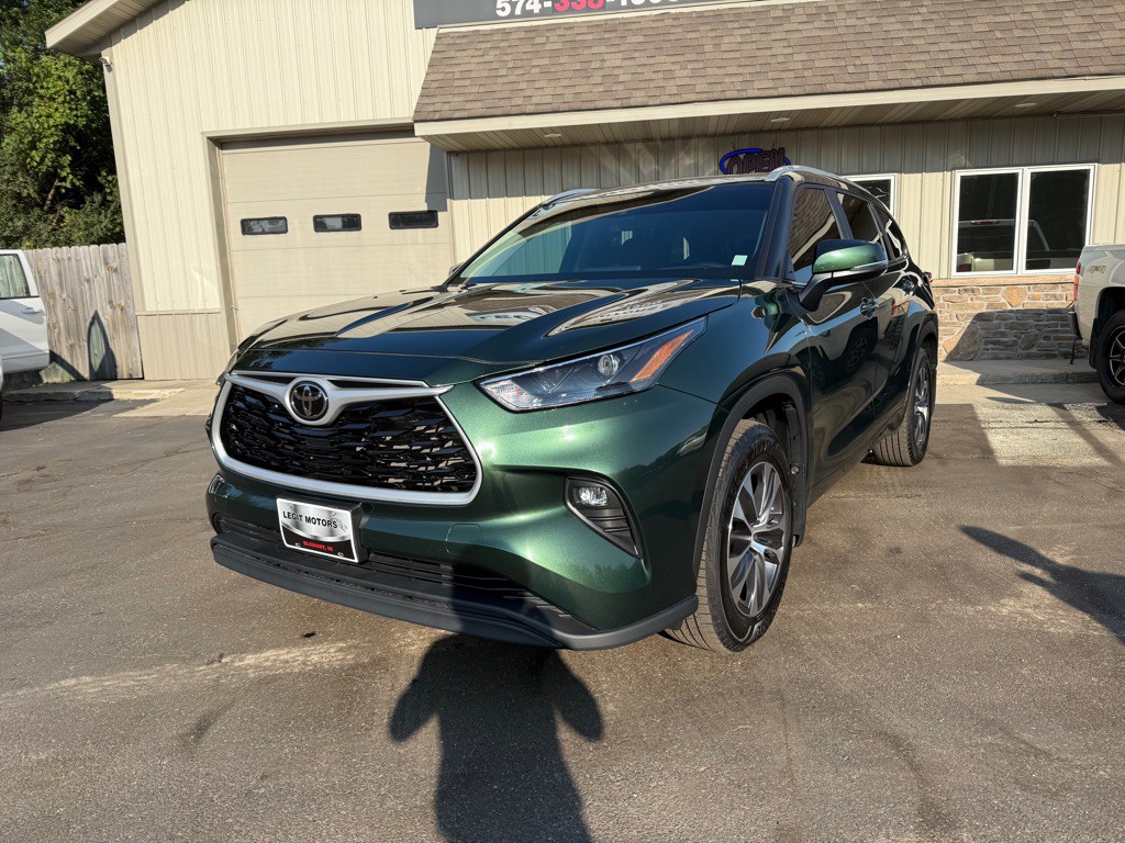 2023 Toyota Highlander Image 1