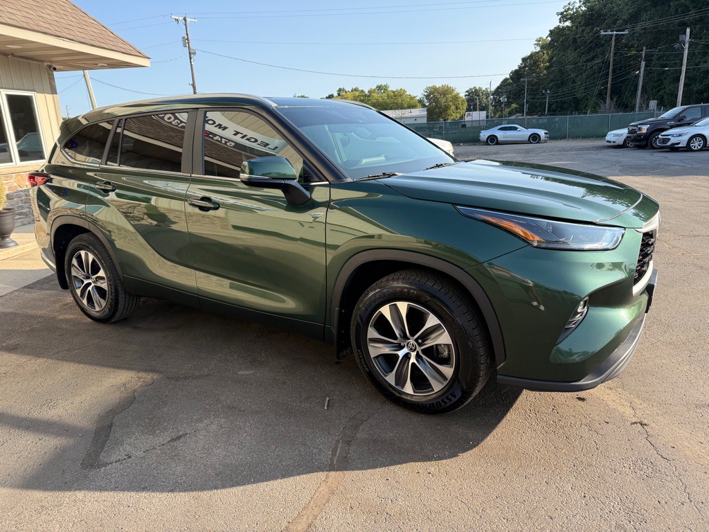 2023 Toyota Highlander Image 6