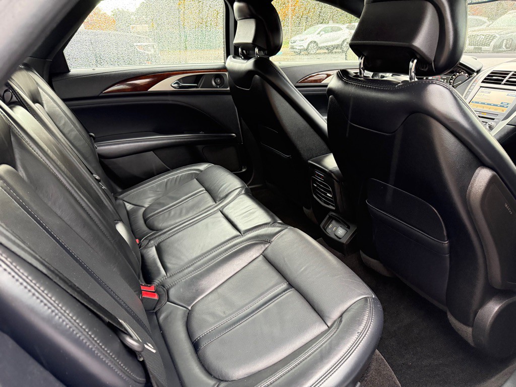 2018 Lincoln MKZ Image 18