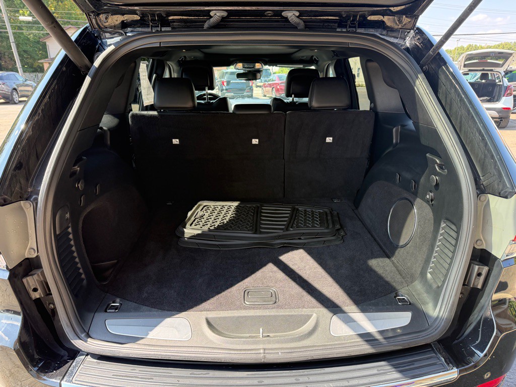 2018 Jeep Grand Cherokee Image 12