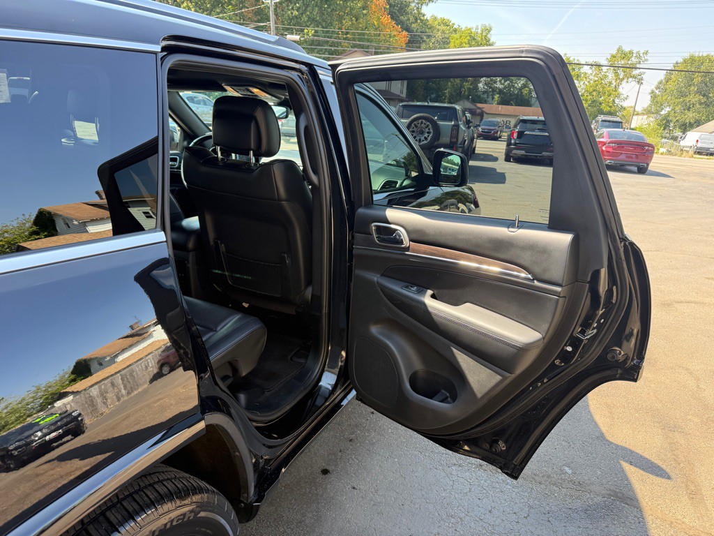 2018 Jeep Grand Cherokee Image 13