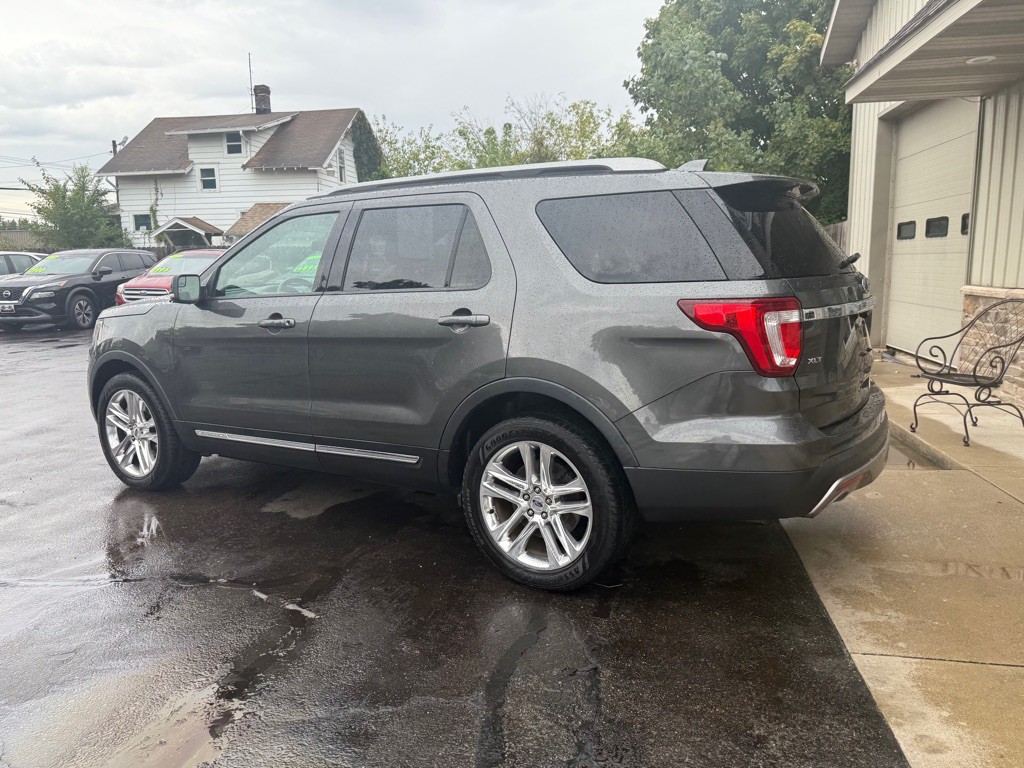 2016 Ford Explorer Image 6