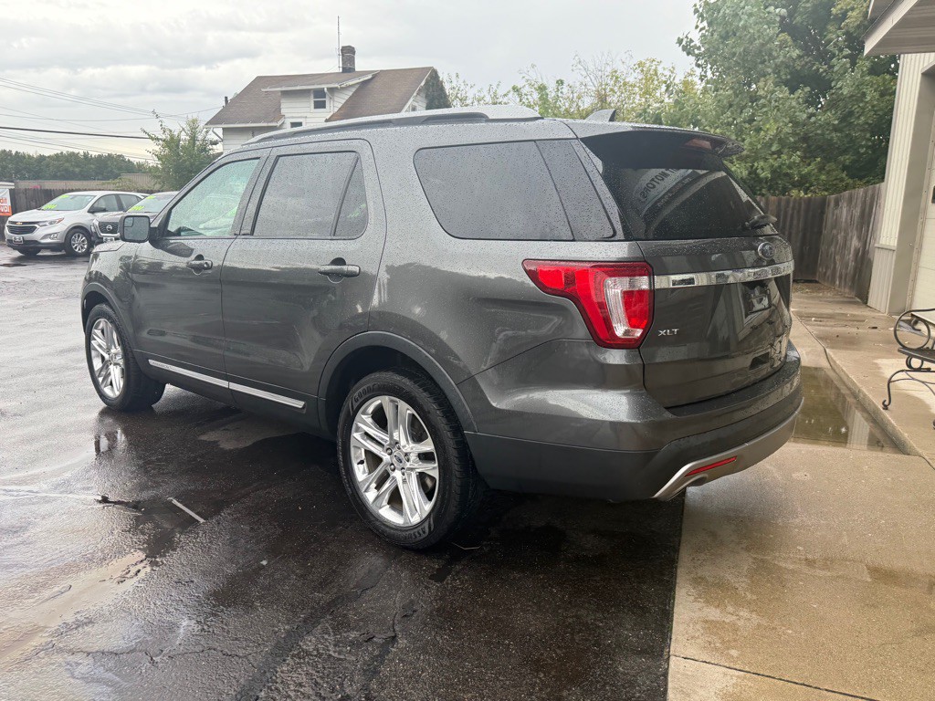 2016 Ford Explorer Image 7