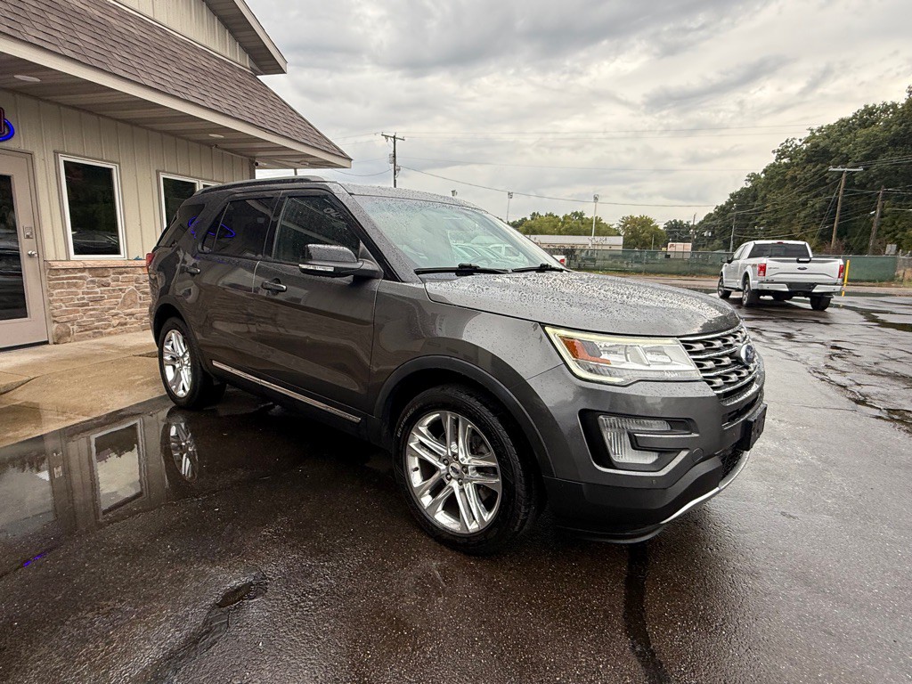 2016 Ford Explorer Image 12
