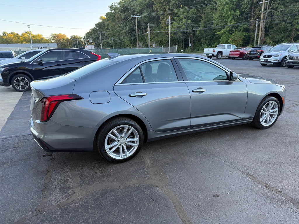 2022 Cadillac CT4 Image 7