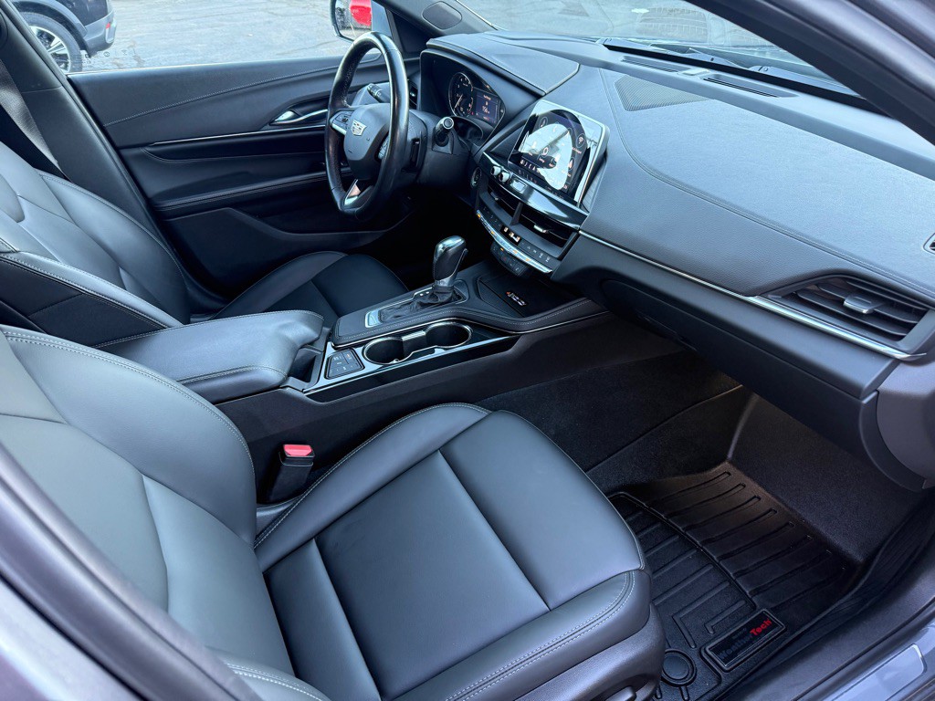 2022 Cadillac CT4 Image 22