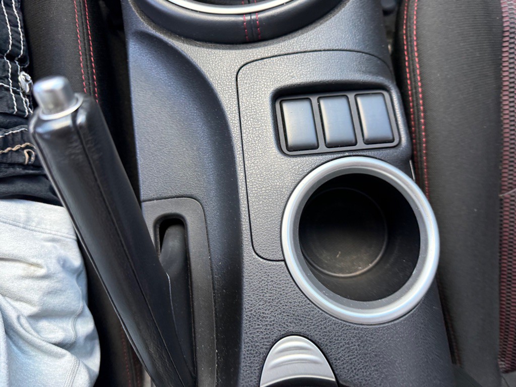 2011 Nissan 370Z Image 30
