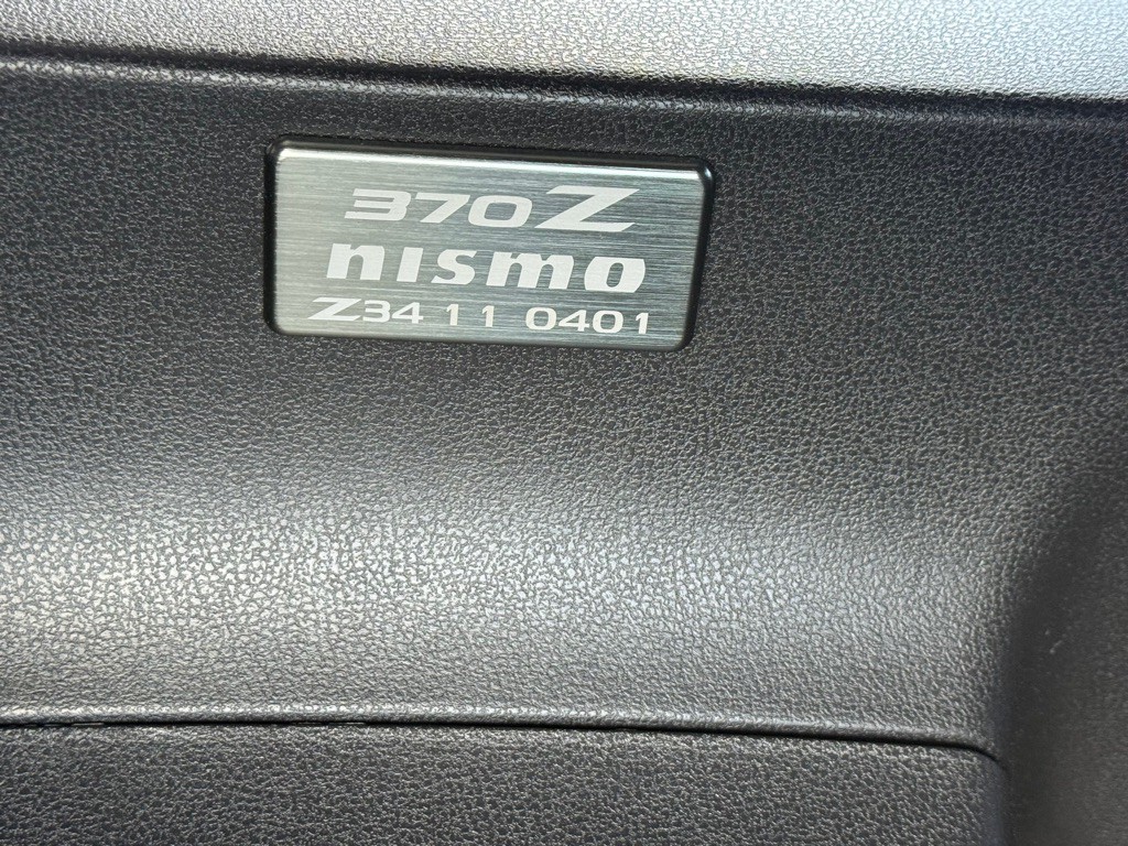 2011 Nissan 370Z Image 31
