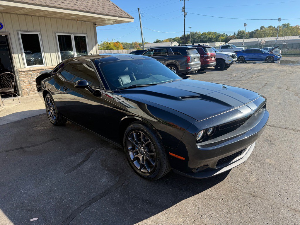 2018 Dodge Challenger Image 6