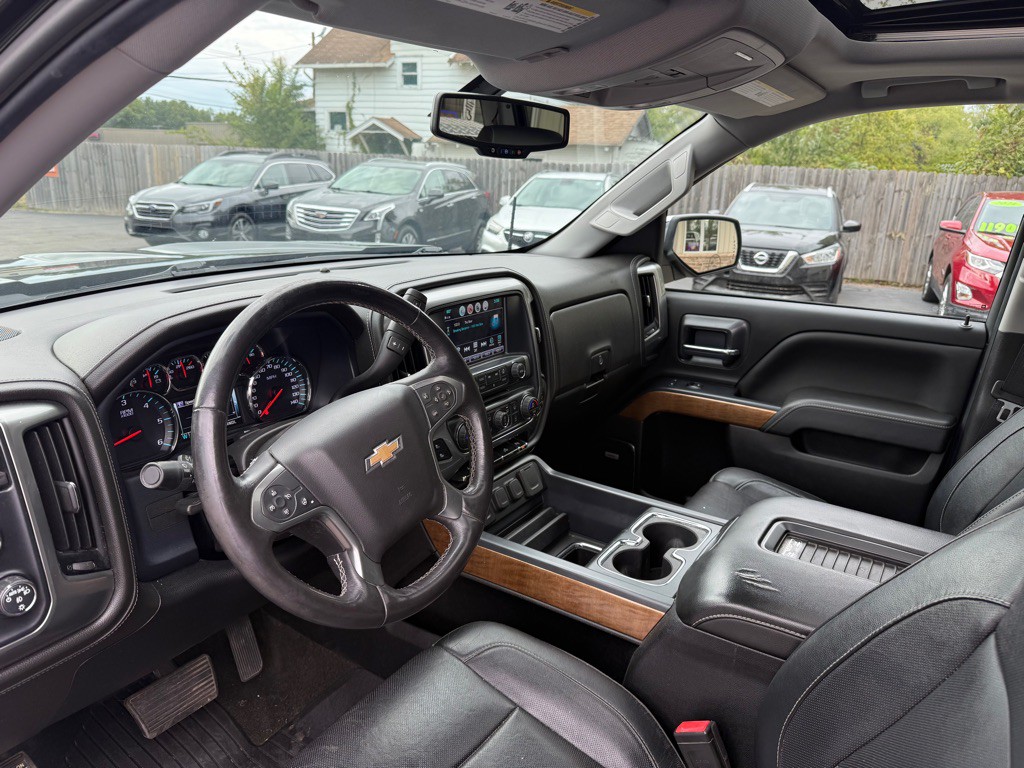 2018 Chevrolet Silverado 1500 Image 12