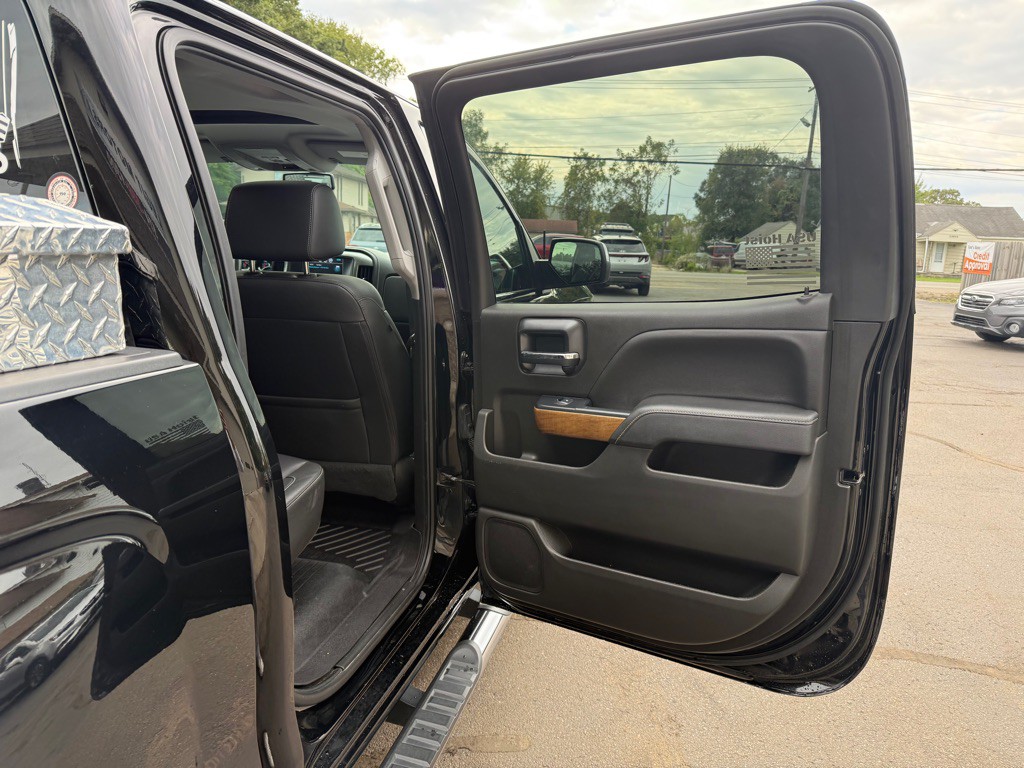 2018 Chevrolet Silverado 1500 Image 16