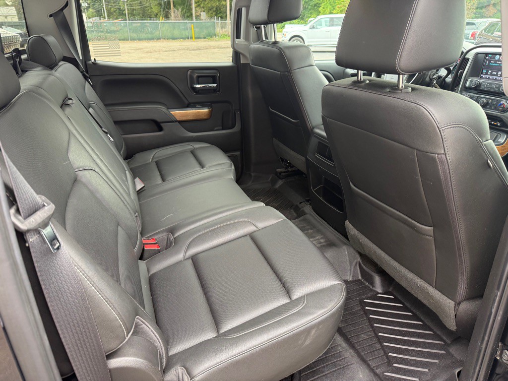 2018 Chevrolet Silverado 1500 Image 17