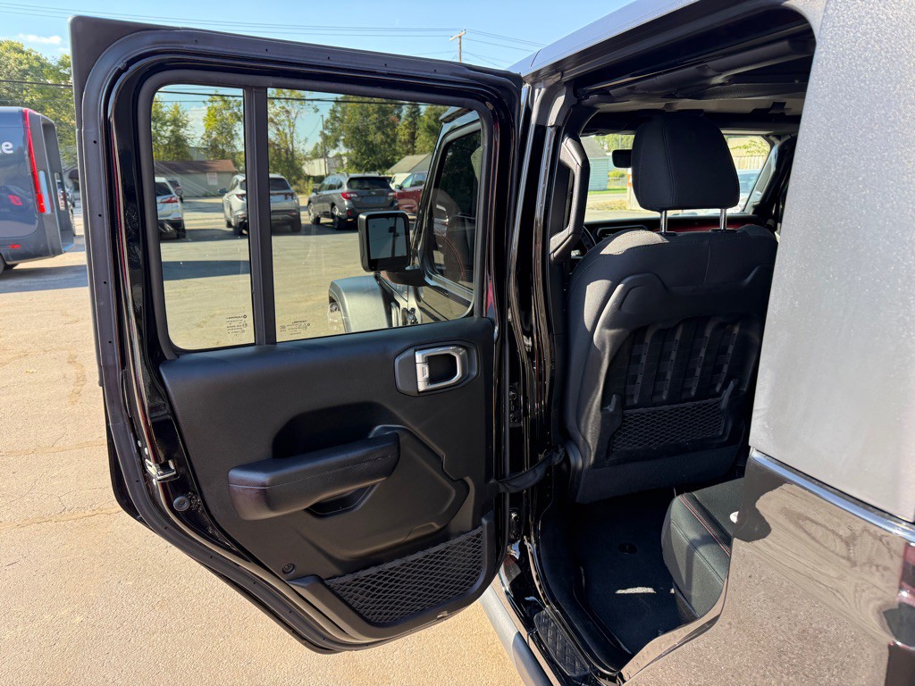 2021 Jeep Gladiator Image 12