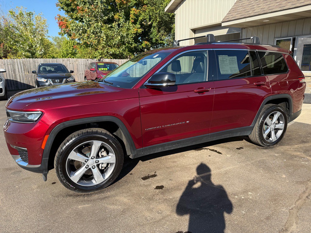 2021 Jeep Grand Cherokee Image 2