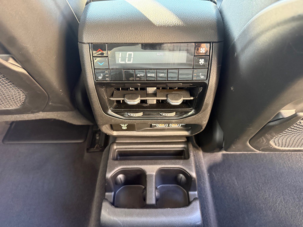2021 Jeep Grand Cherokee Image 21