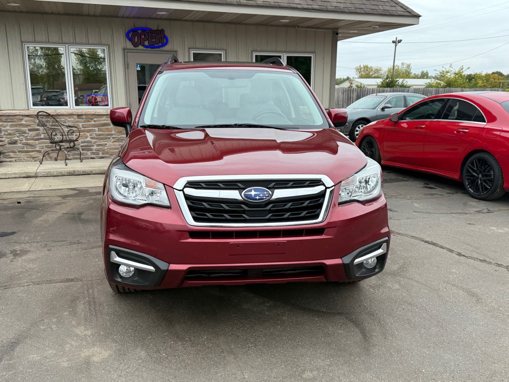 2017 Subaru Forester Image 11
