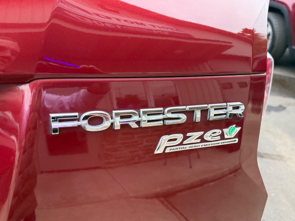 2017 Subaru Forester Image 22
