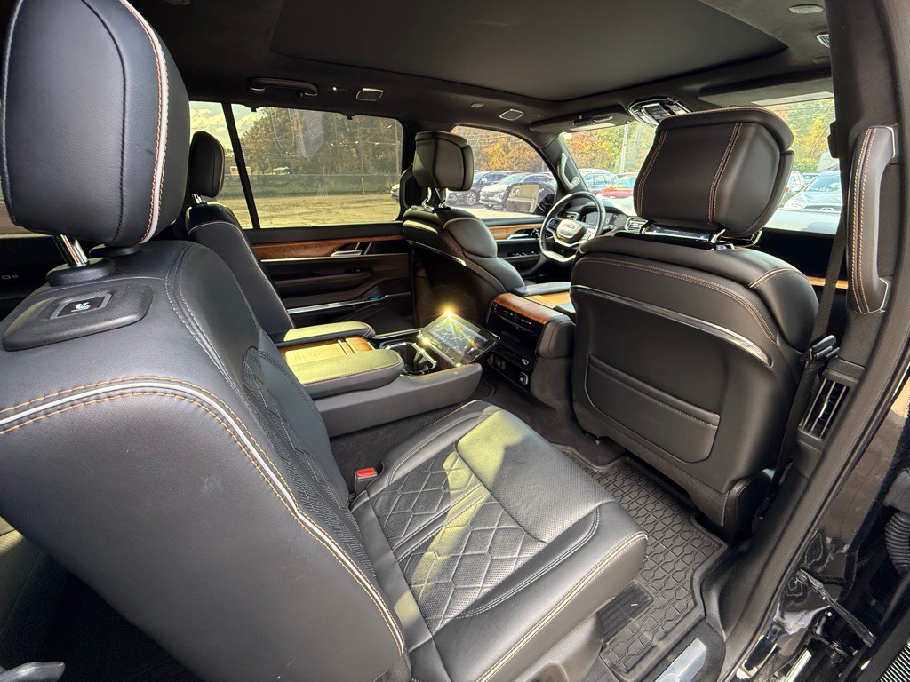 2023 Jeep Grand Cherokee Image 15