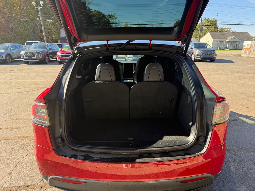 2020 Tesla Model X Image 14