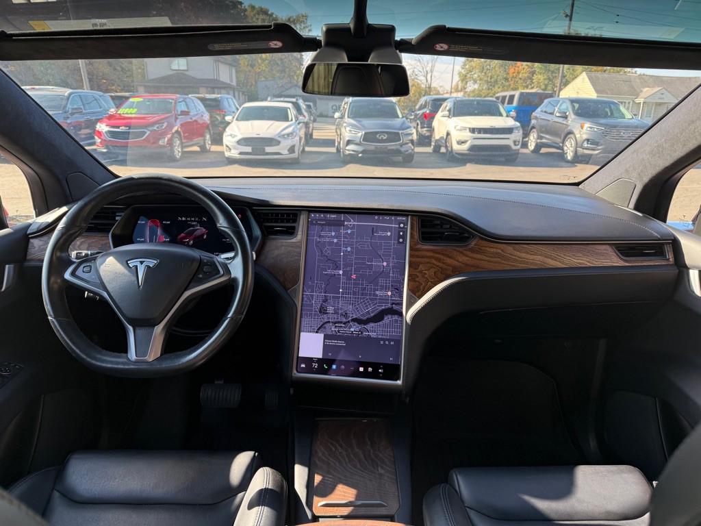 2020 Tesla Model X Image 20
