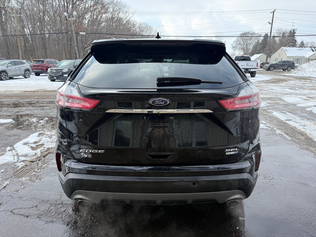 2020 Ford Edge Image 5