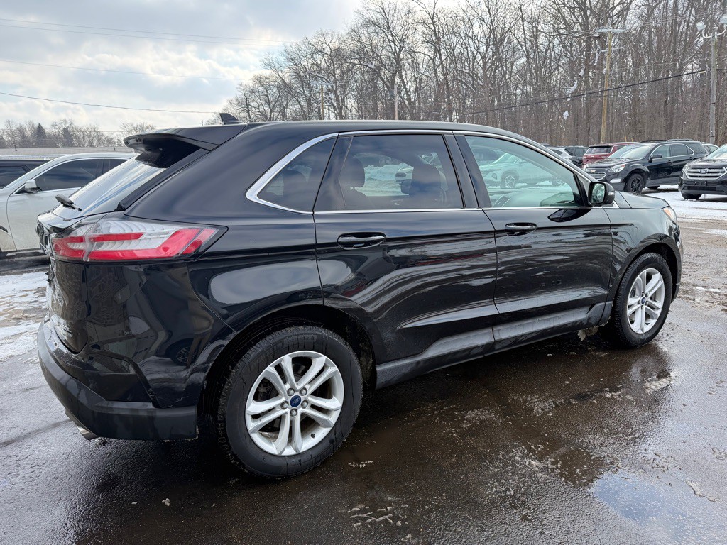 2020 Ford Edge Image 7