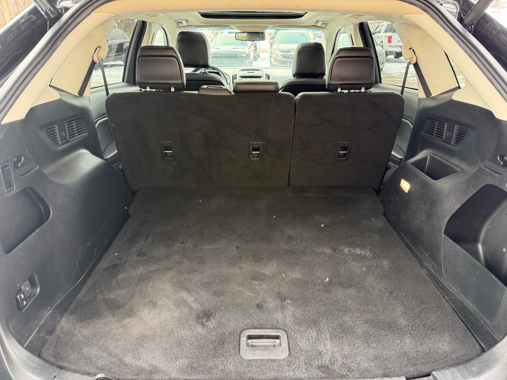 2020 Ford Edge Image 15