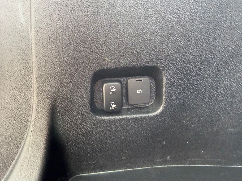 2020 Ford Edge Image 16