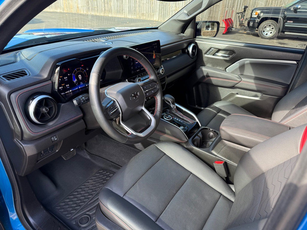 2024 Chevrolet Colorado Image 13