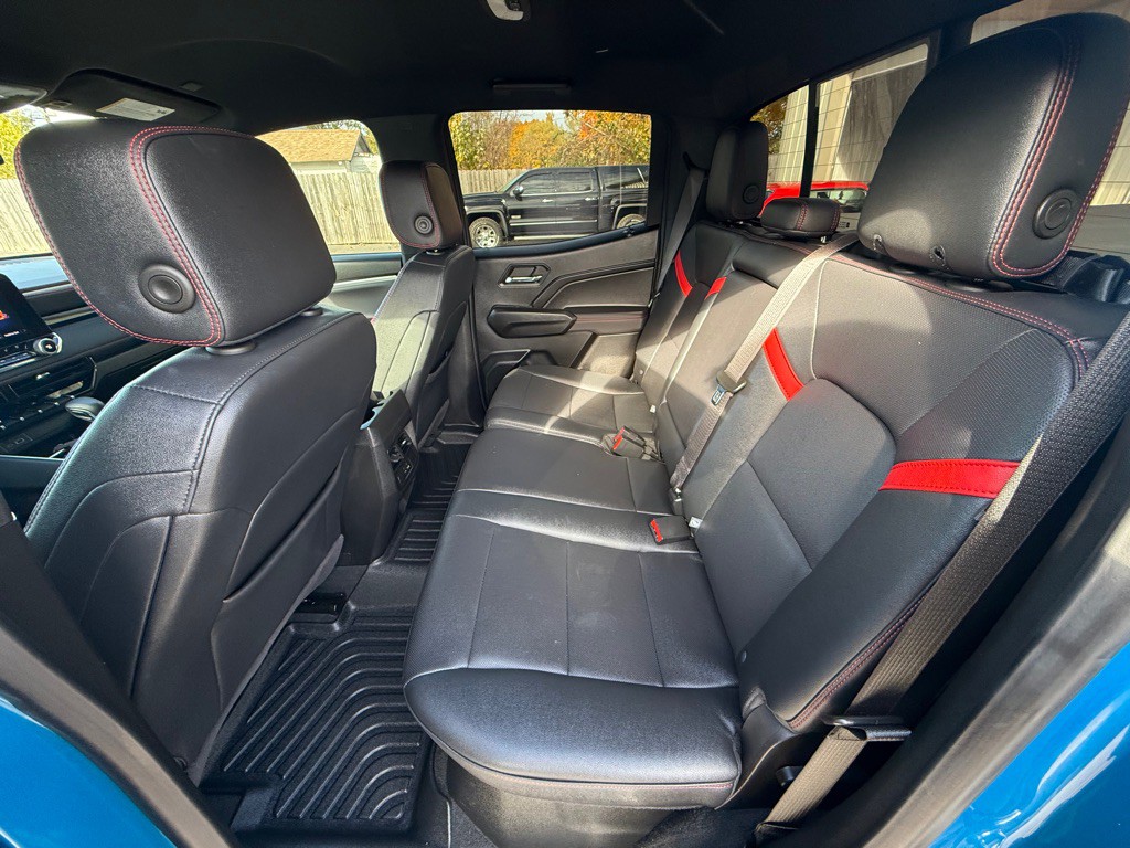 2024 Chevrolet Colorado Image 17