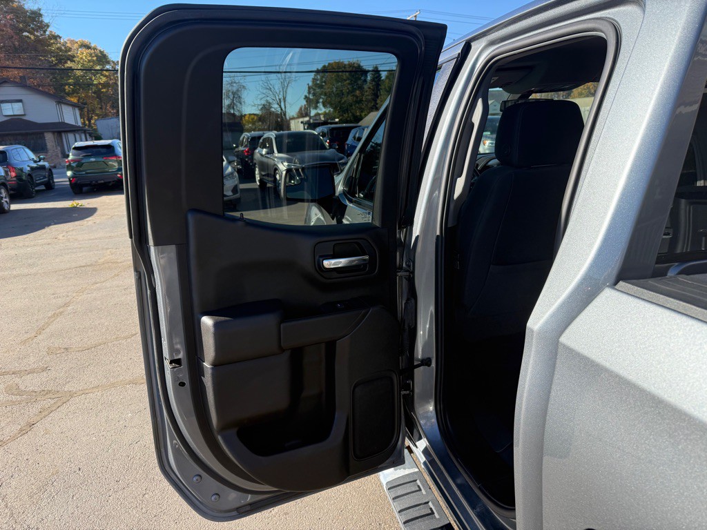 2019 Chevrolet Silverado 1500 Image 11