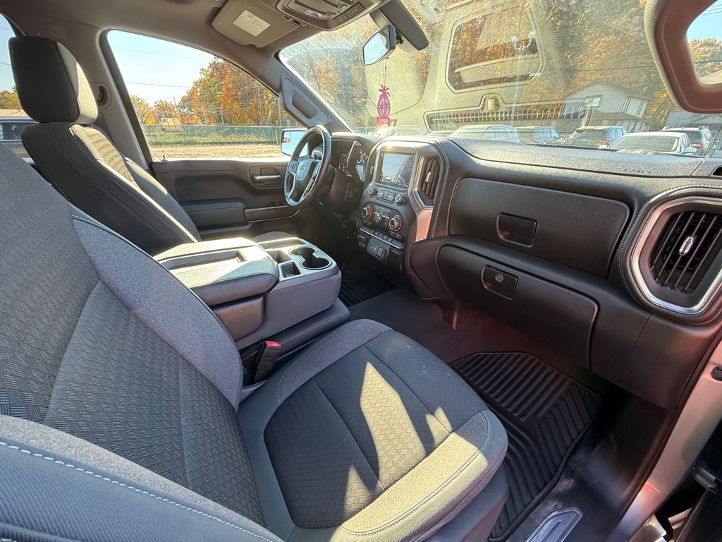 2019 Chevrolet Silverado 1500 Image 19