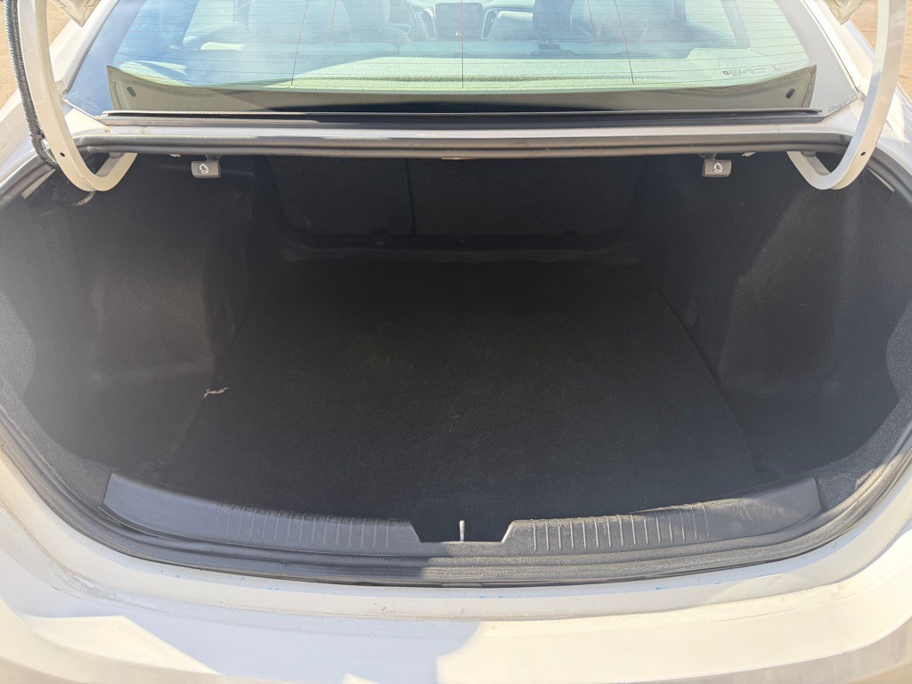 2022 Chevrolet Malibu Image 6