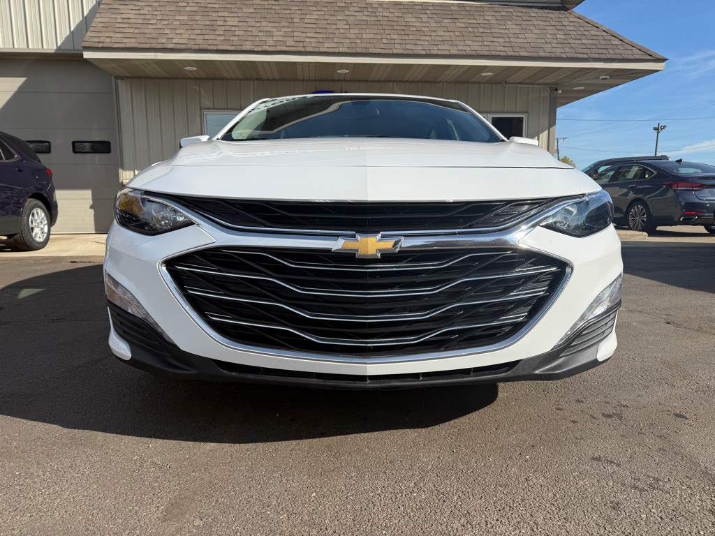 2022 Chevrolet Malibu Image 10