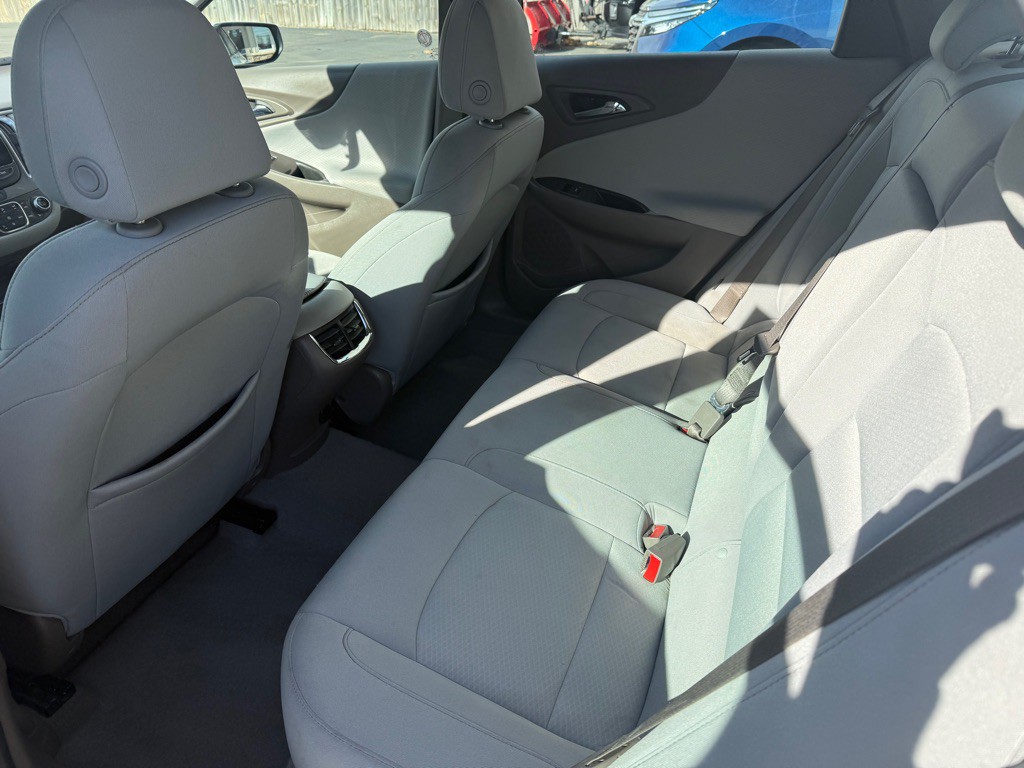 2022 Chevrolet Malibu Image 14