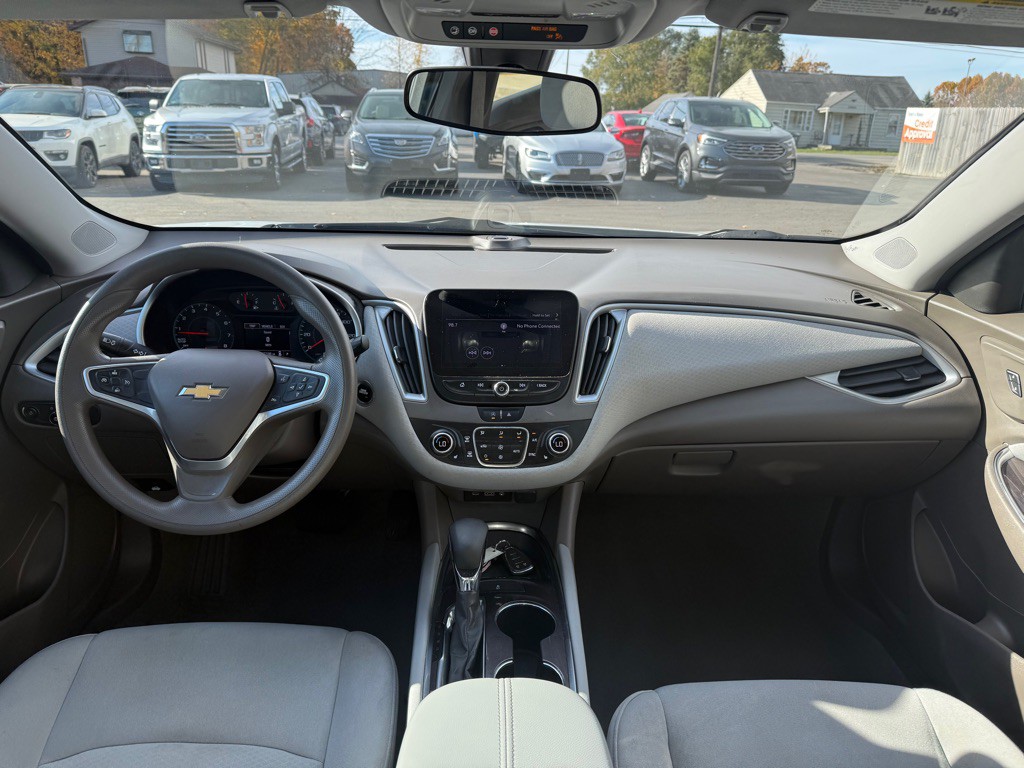 2022 Chevrolet Malibu Image 17