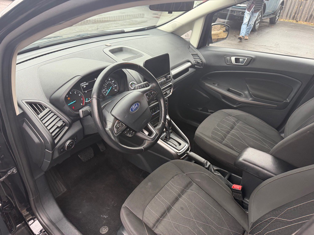 2019 Ford Econoline Image 9