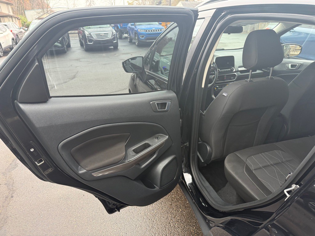 2019 Ford Econoline Image 10