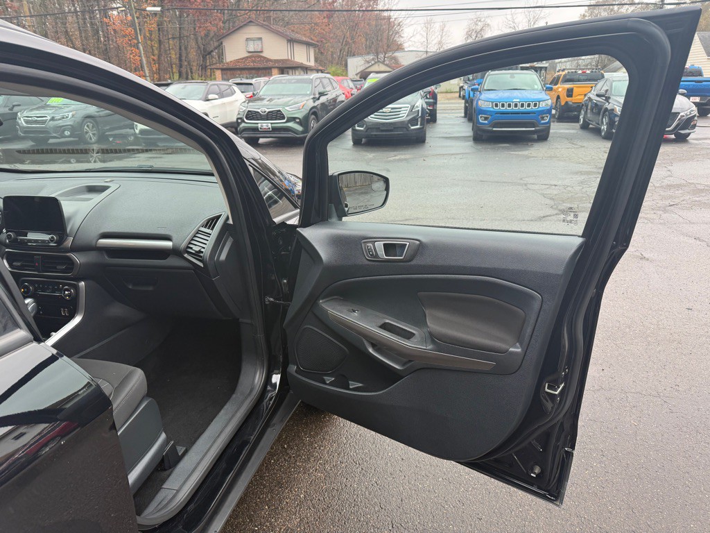 2019 Ford Econoline Image 15