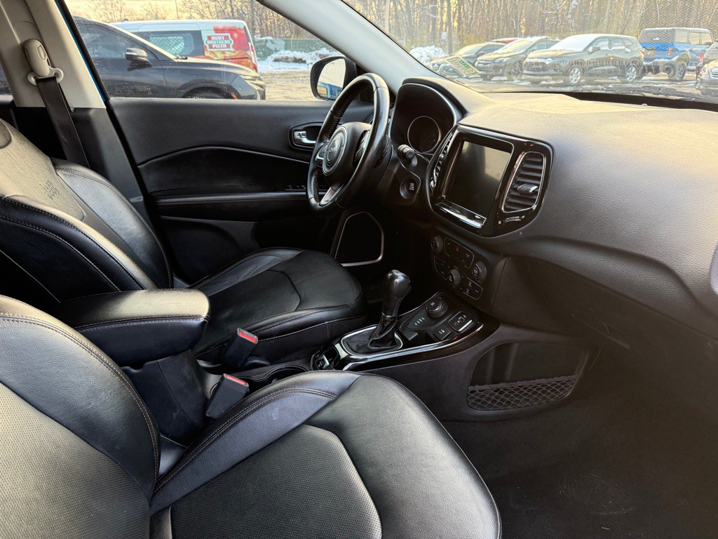 2020 Jeep Compass Image 18