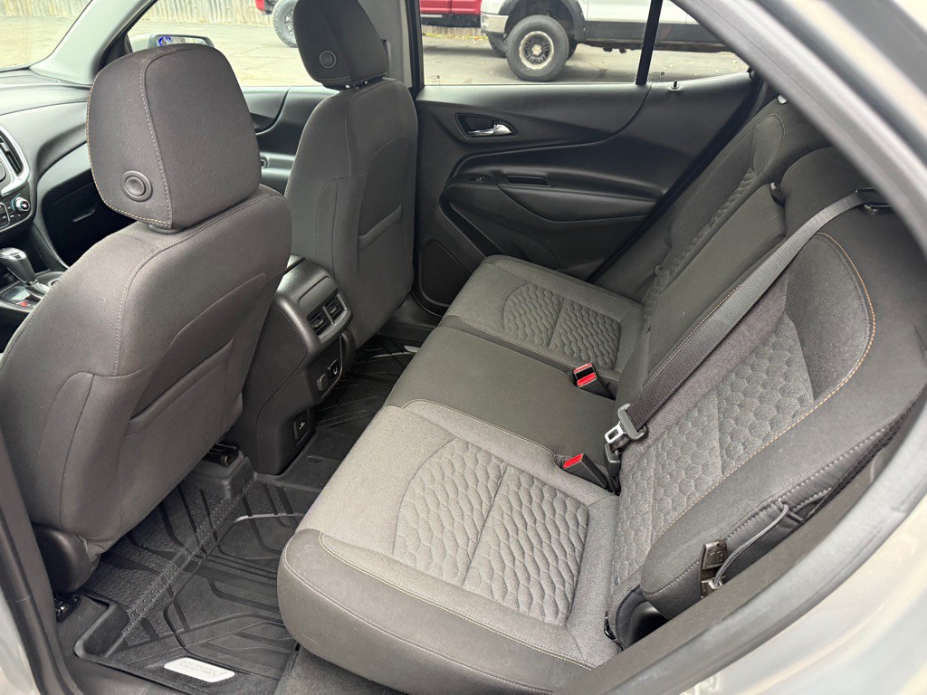 2018 Chevrolet Equinox Image 11