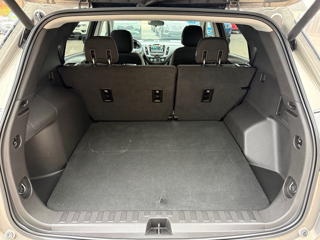 2018 Chevrolet Equinox Image 12