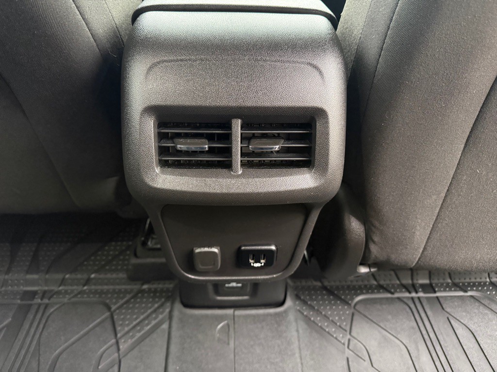 2018 Chevrolet Equinox Image 15