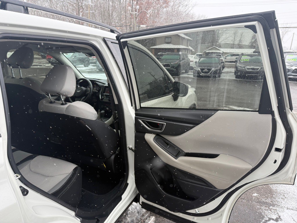 2020 Subaru Forester Image 14