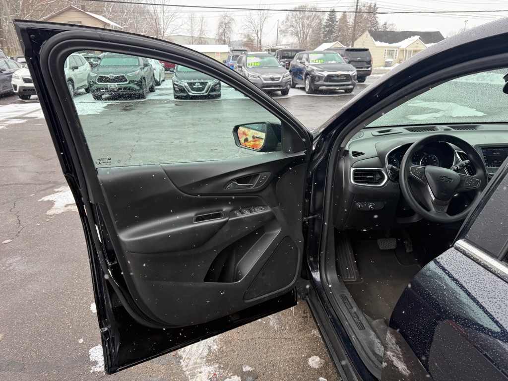 2021 Chevrolet Equinox Image 9