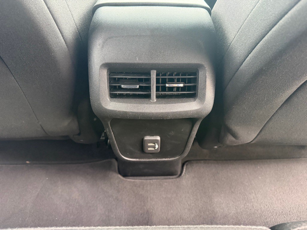 2021 Chevrolet Equinox Image 16