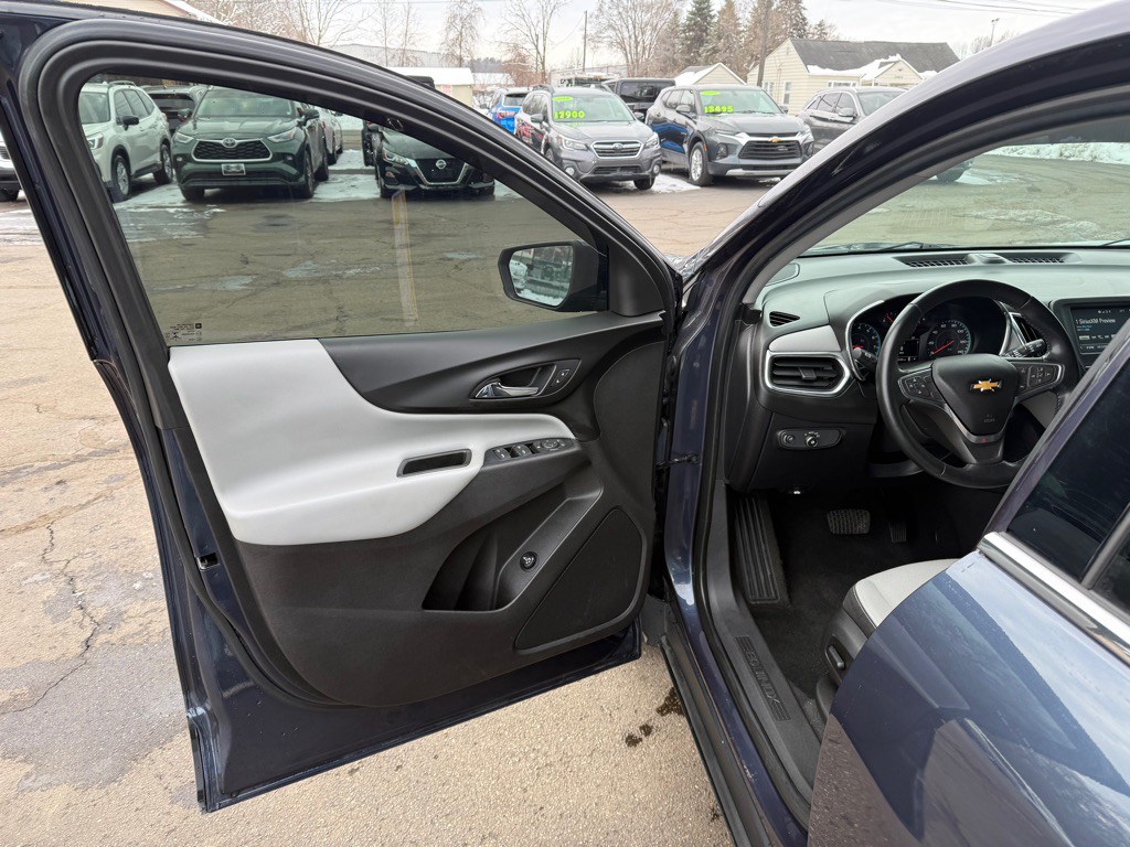 2018 Chevrolet Equinox Image 8